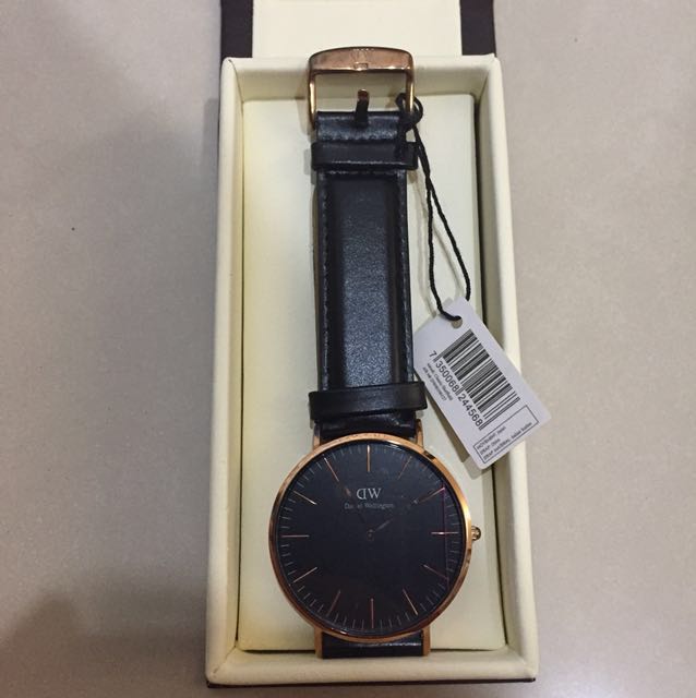 Jam tangan pria Daniel Wellington ori murah banget
