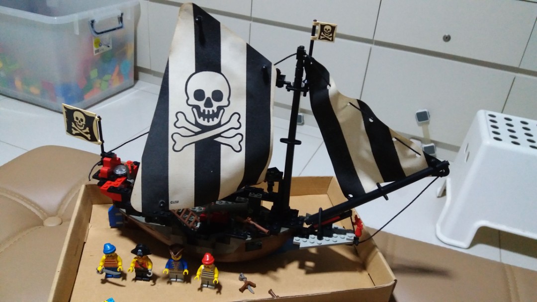 Lego pirate 6268 Hobbies Toys Toys Games on Carousell