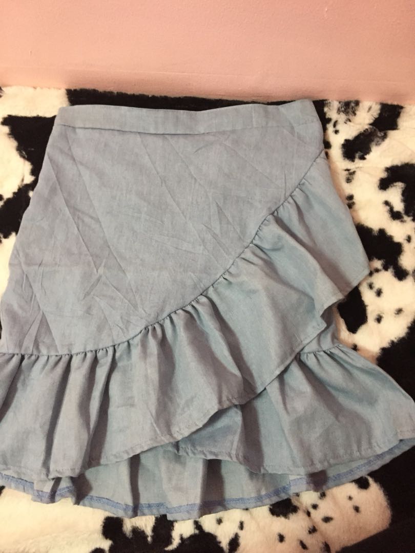 Light truffle skirt (Category: Skirts) located in Cainta. Submitted by GoodFinds_PH (Listing ID 170029975, Image 1). Description: Light denim blue color Garterize + zipper NO haggling NO joy reservers ALL last price 💯 authentic 💯 trusted seller Message for more details😘.