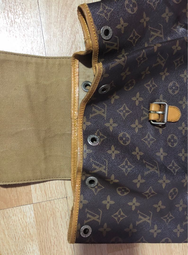 Louis Vuitton (Category: Purses & Pouches) located in Manila. Submitted by whency15 (Listing ID 169971917, Image 3). Description: Self authentication Ung flaws pakicheck ung picture From bulto ukay from USA .