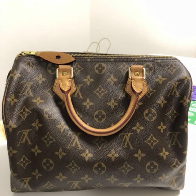 louis vuitton speedy with shoulder strap