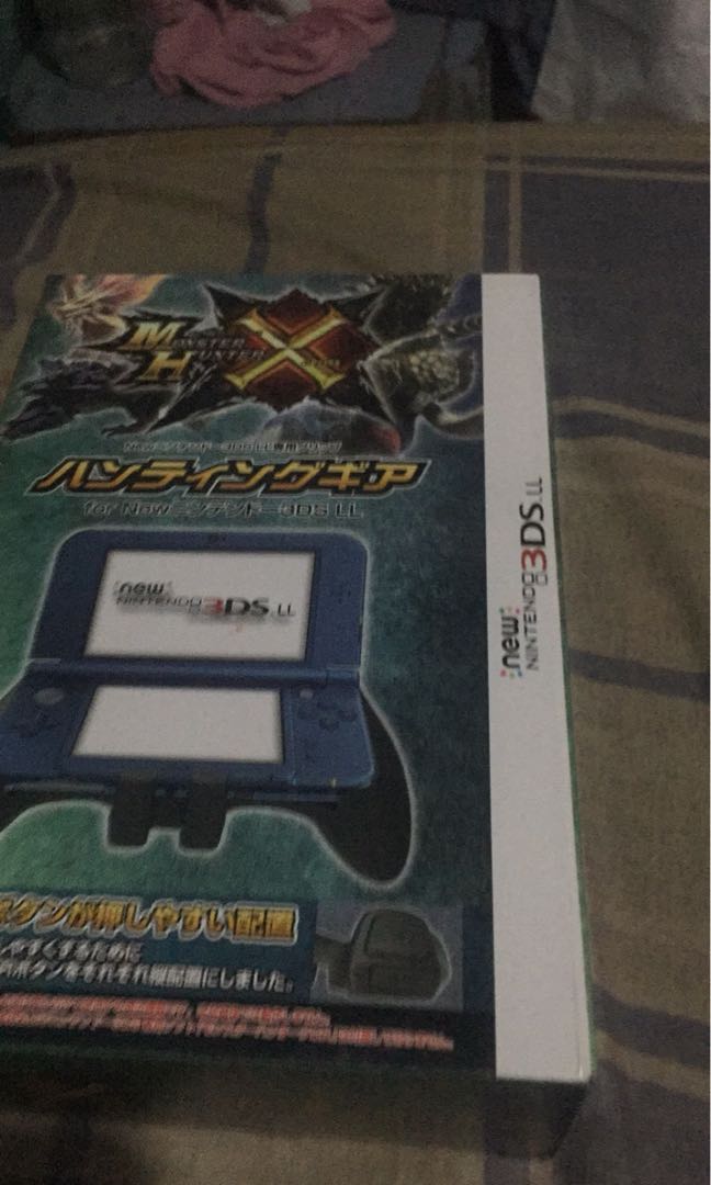 Monster Hunter New 3DS XL grip Hori brand swap, Video Gaming, Video