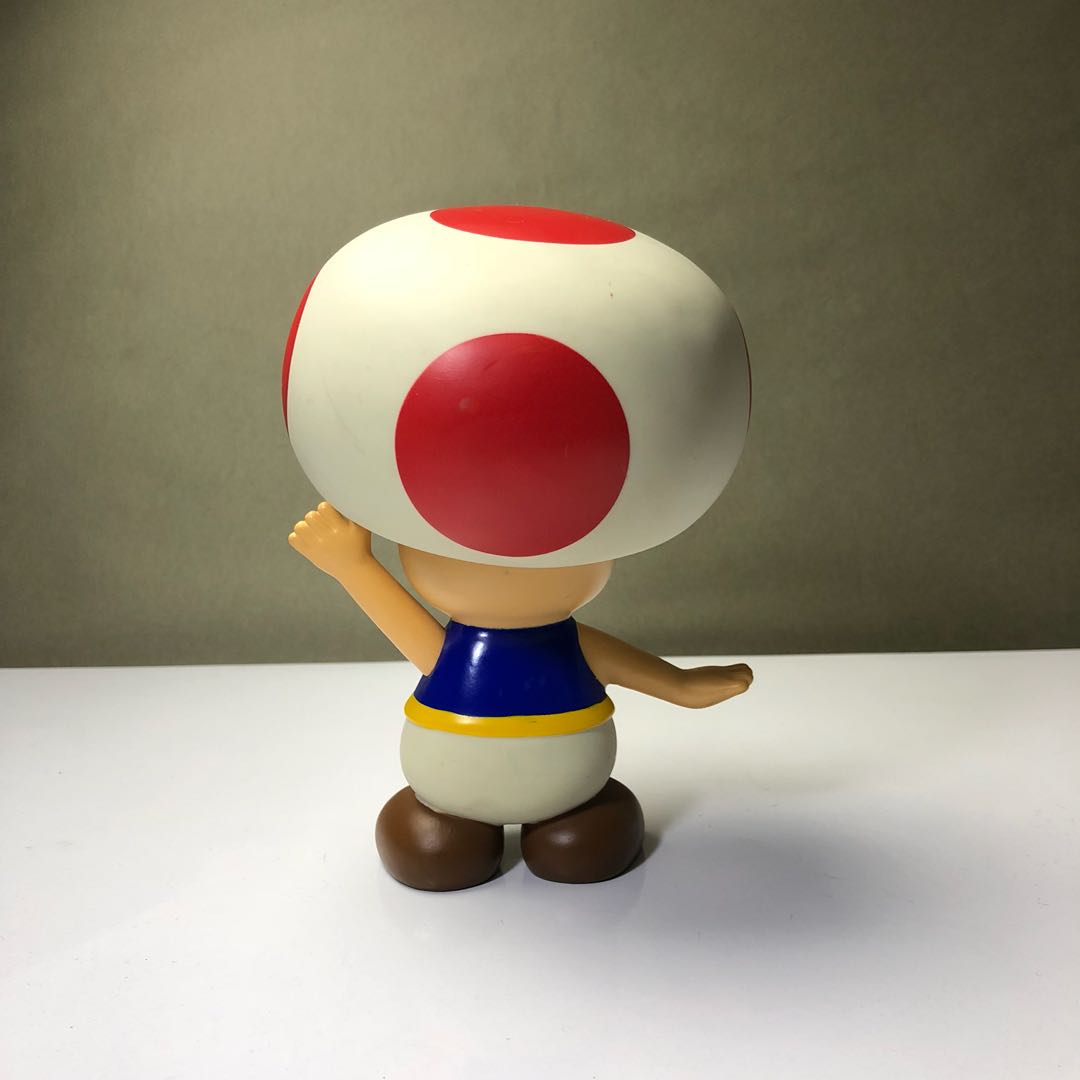 Nintendo Super Size Toad, Hobbies & Toys, Toys & Games on Carousell