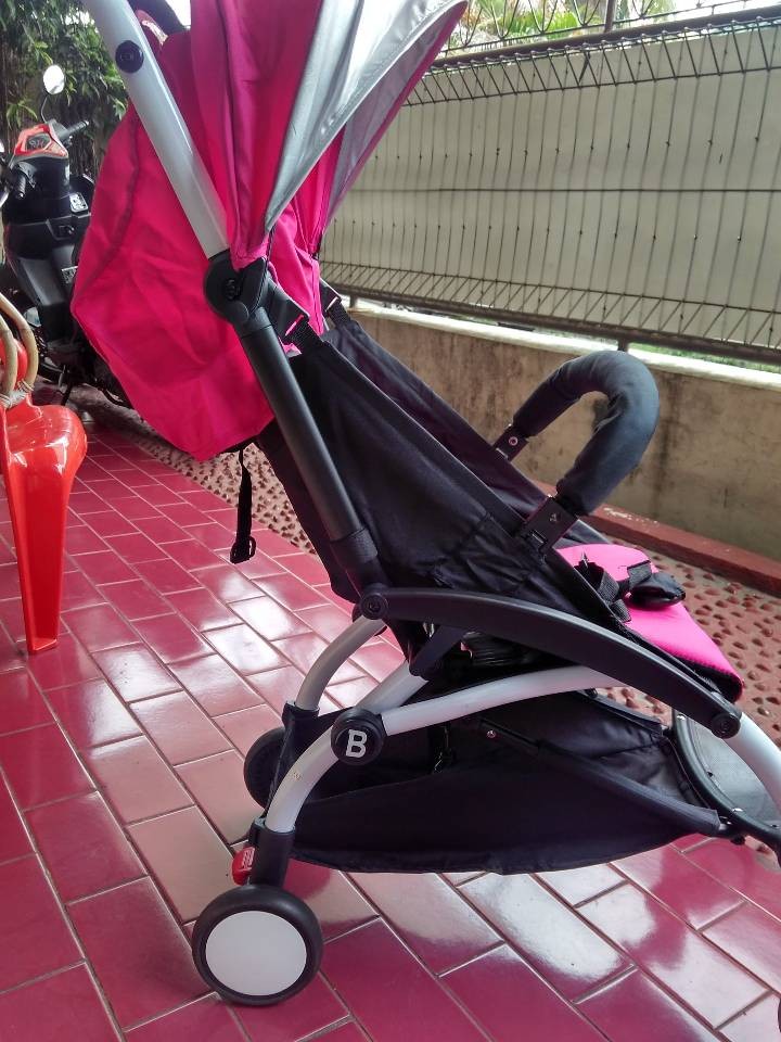 Preloved Stroller Chris And Olins Bayi Anak Kereta Kursi Goyang Gendongan Bayi Di Carousell