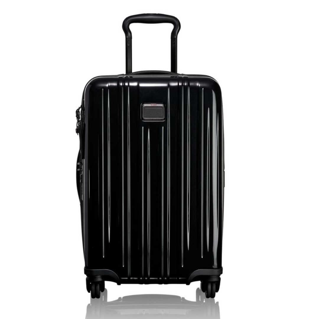 luggage for international travel size