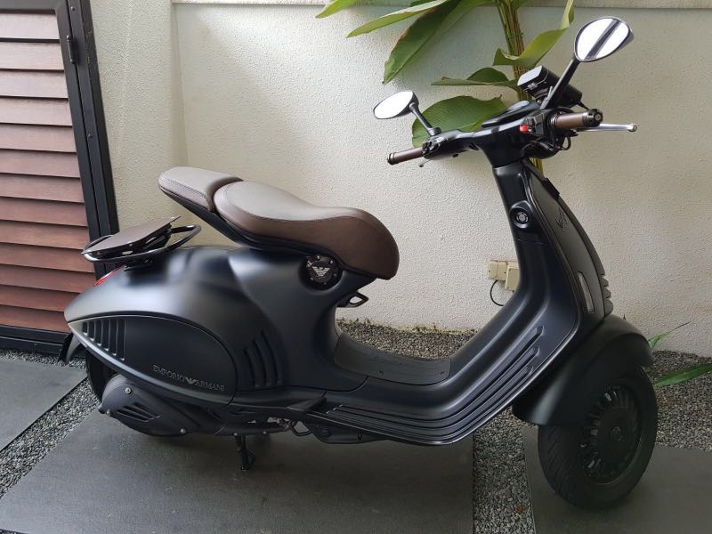 2016 Vespa 946 Emporio Armani in M'sia - RM68,551 