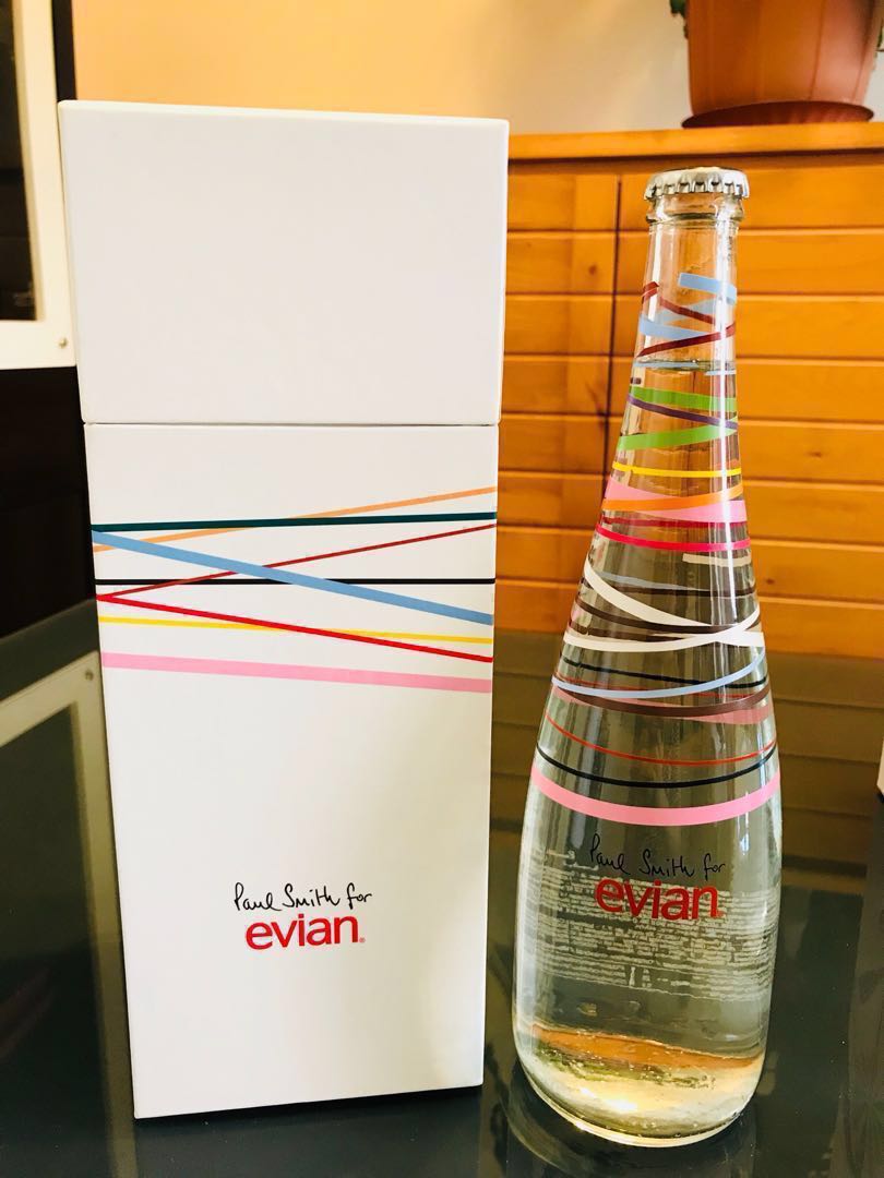 Evian Glass Bottle Limited Edition 限定Evian玻璃水樽, 傢俬＆家居, 廚具和餐具, 廚水杯、水壺
