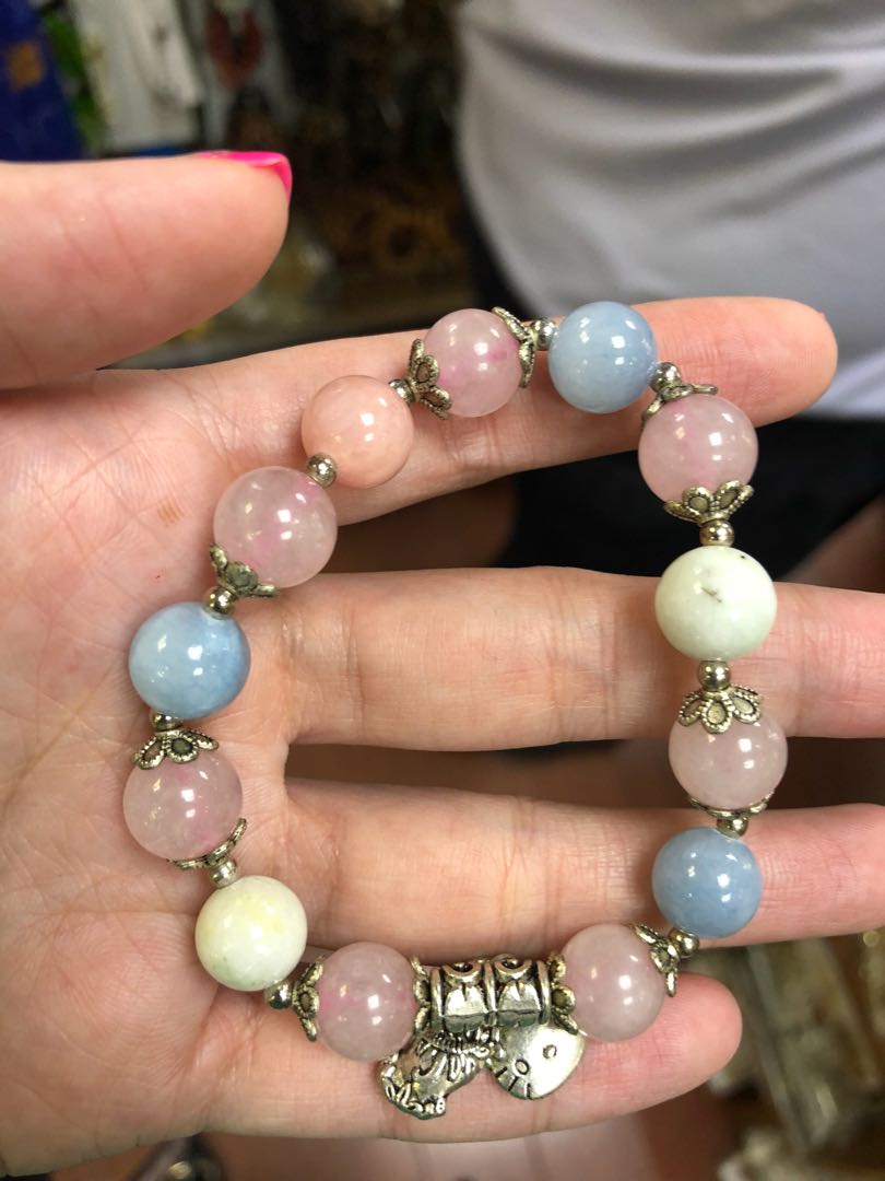 Hello kitty charm bracelet with crystal gem, Women's Fashion