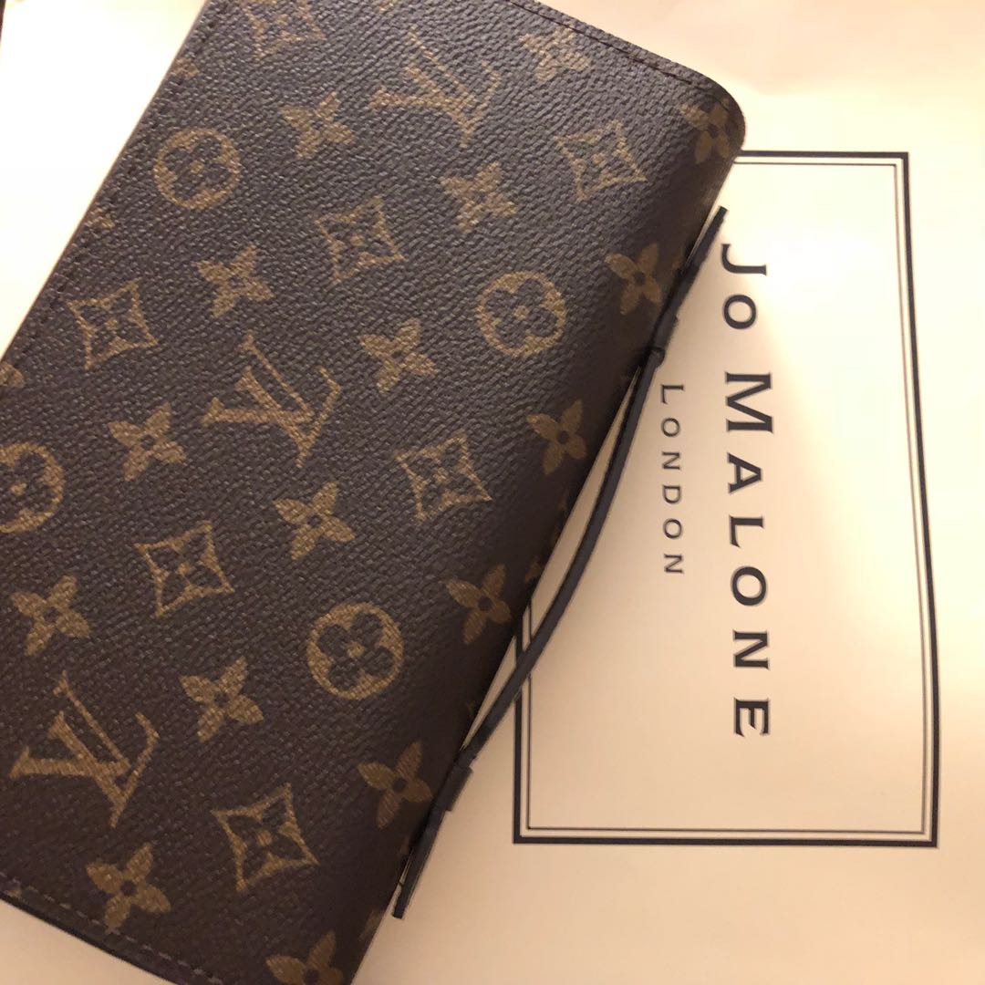 lv zippy wallet price singapore