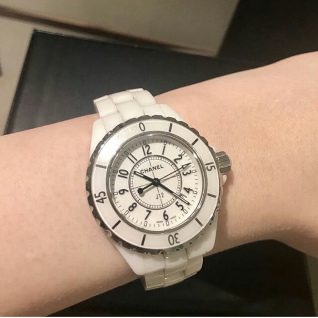 Chanel best sale j12 harga
