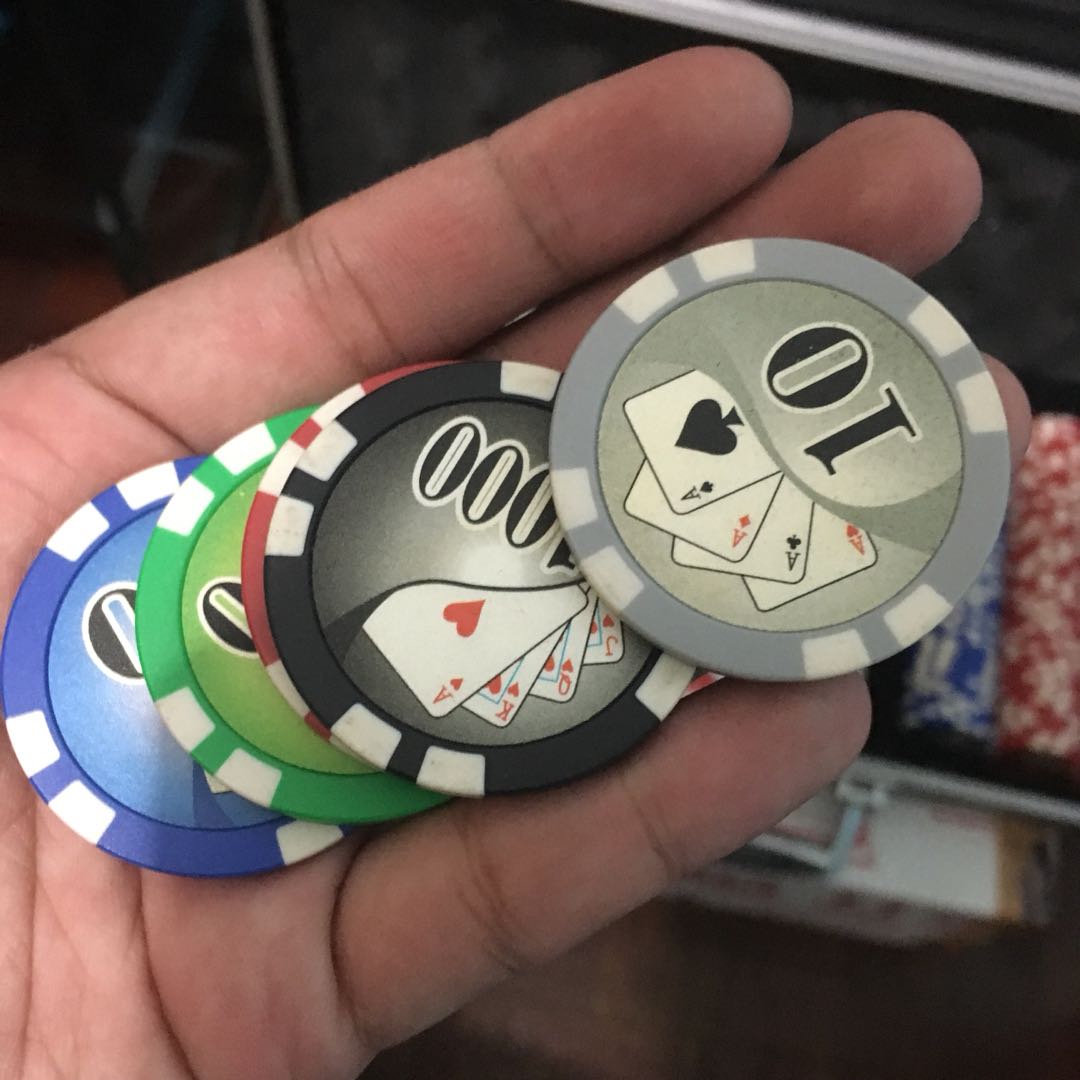 Poker Sert (Category: Board Games & Puzzles) located in Manila. Submitted by whateverkbye (Listing ID 170200334, Image 3). Description: FOR SALE POKER SET COMPLETE WITH CASE, CHIPS, DICE (5x), CARDS (3x pack), AND DEALER CHIPS. GOOD DEAL FOR 1,250 LAS PINAS-ALABANG MEET UP STEAL STEAL STEAL.