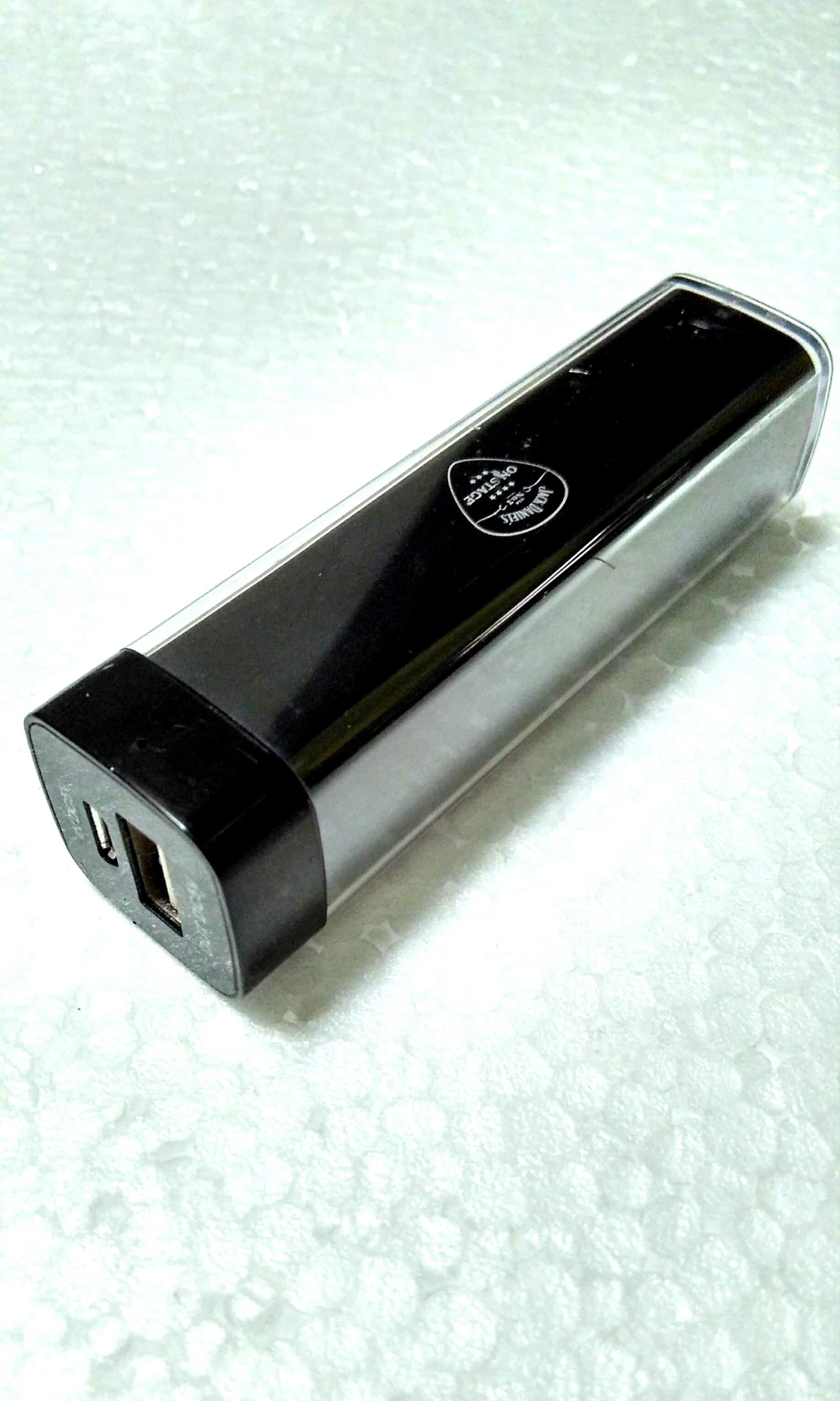 Powerbank Jack Daniel's, Elektronik, Lainnya di Carousell