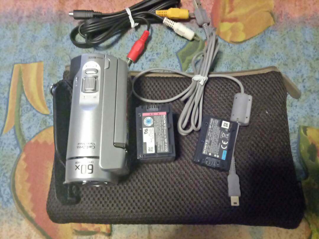 EXTENSILO 2X Batteries Compatible Avec Sony DCR-SX41E, DCR-SX33E, DCR-SX34E, DCR-SX40E Appareil Photo, Reflex Numérique (3300mAh, 7,4V, Li-ION