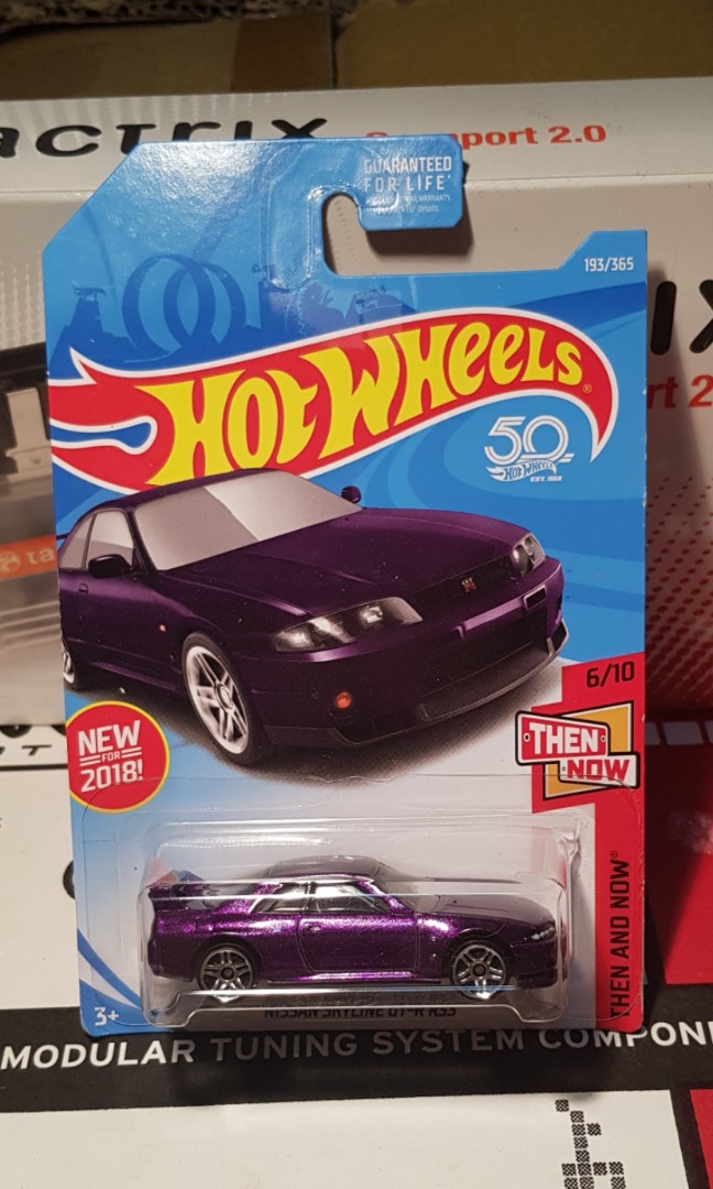 hot wheels nissan skyline gtr r33 purple
