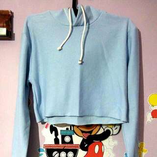 sweater crop