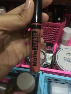 Silky girl lip cream