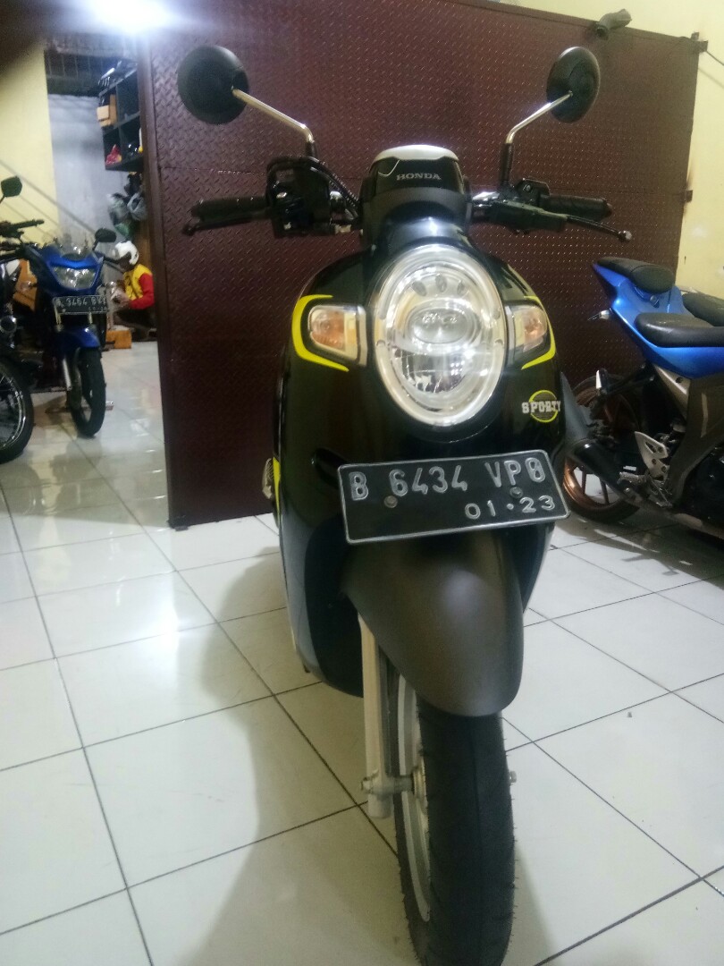 Honda Scoopy Fi R12 Th 2018 Bisa Kredit Dp 4150 Motor Di Carousell