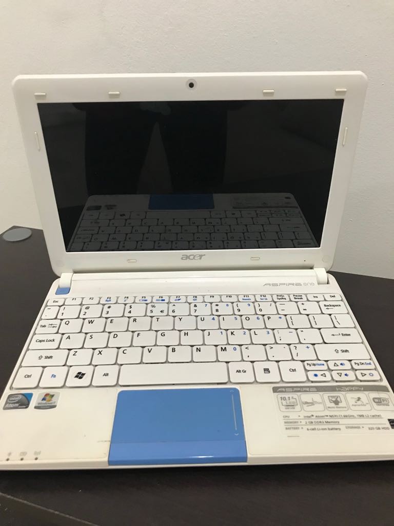 Laptop Acer Aspire One Happy 2 Elektronik Komputer Desktop Di