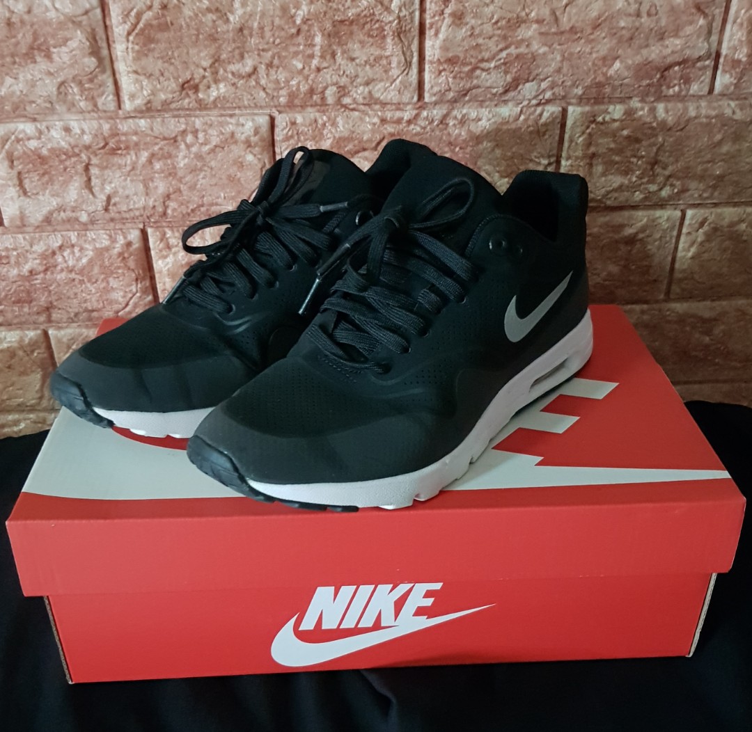 nike ultra moire womens