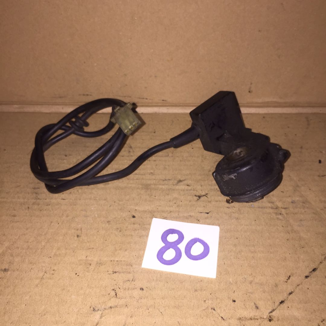 SpeedoMeter Reader honda.shadow.VT400, Motorcycles, Motorcycle