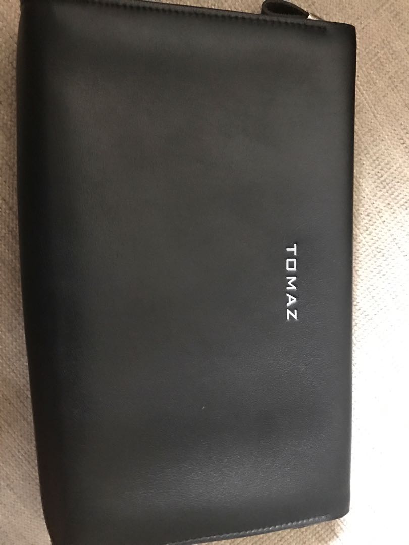 Tomaz shop clutch bag