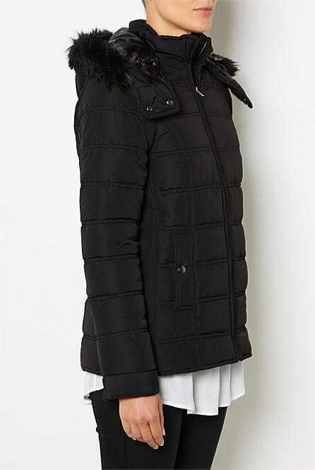 Witchery Black puffer jacket size 6
