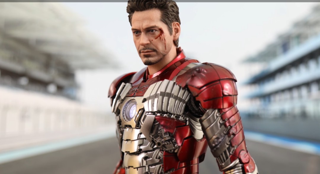 hot toys iron man mk5