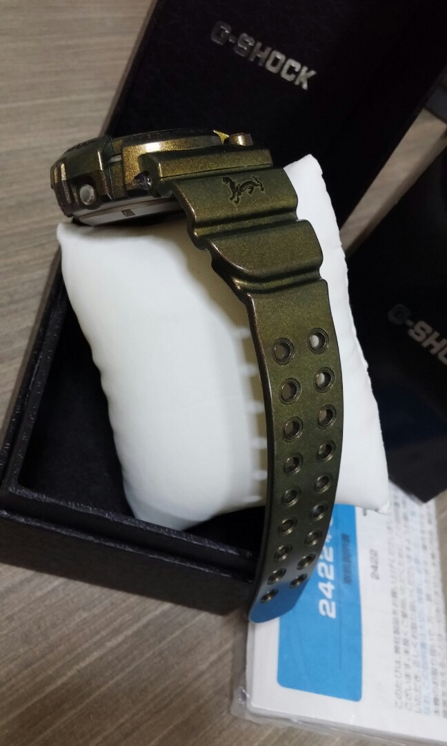 Authentic Casio G-Shock Frogman aka Gold Defender GW-200GM-9JF, Mobile ...