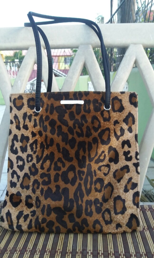 Nine west online leopard purse