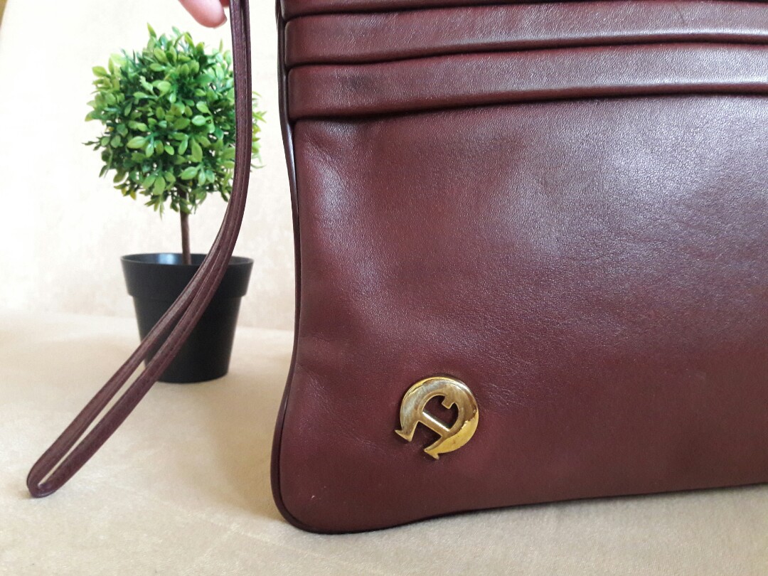 Authentic Vintage Etienne Aigner Clutch Bag, Women's Fashion, Bags