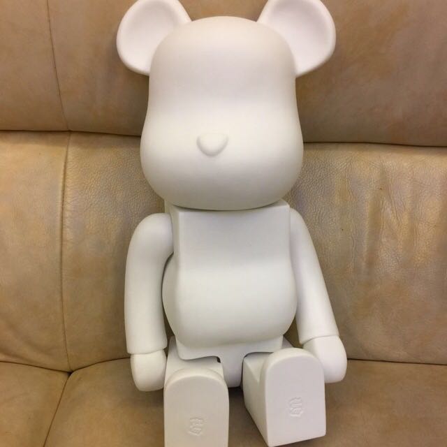 blank bearbrick 1000