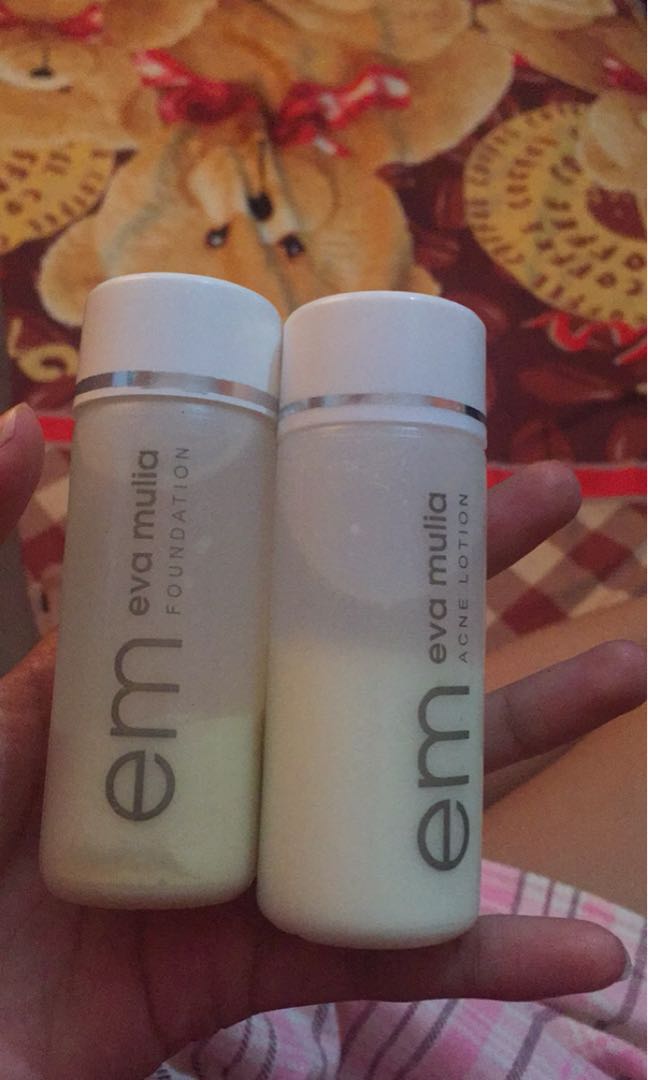 Foundation dan acne lotion eva mulia, Kesehatan & Kecantikan, Kulit