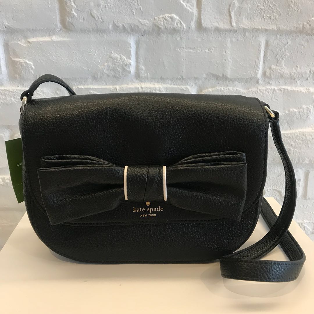 Kate Spade Rosewood Place Adelaide Bow Ribbon Cross Body Purse Bag (Black),  Luxury, Bags & Wallets on Carousell