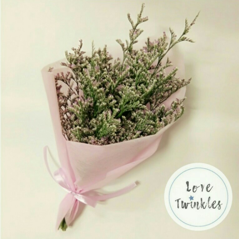 Mini Limonium Misty Blue Bouquets Bulletin Board Preorders On Carousell