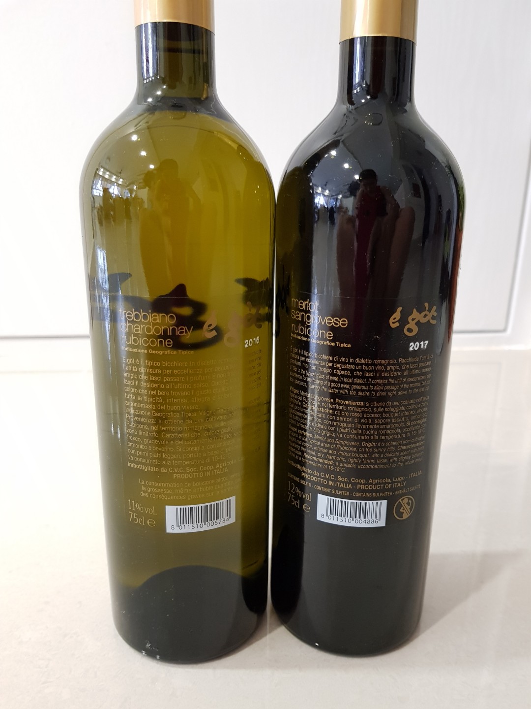 Red and White Wine for wedding or party use!, Everything Else on Carousell