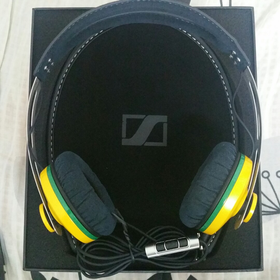Sennheiser Momentum On Ear Samba Special Edition
