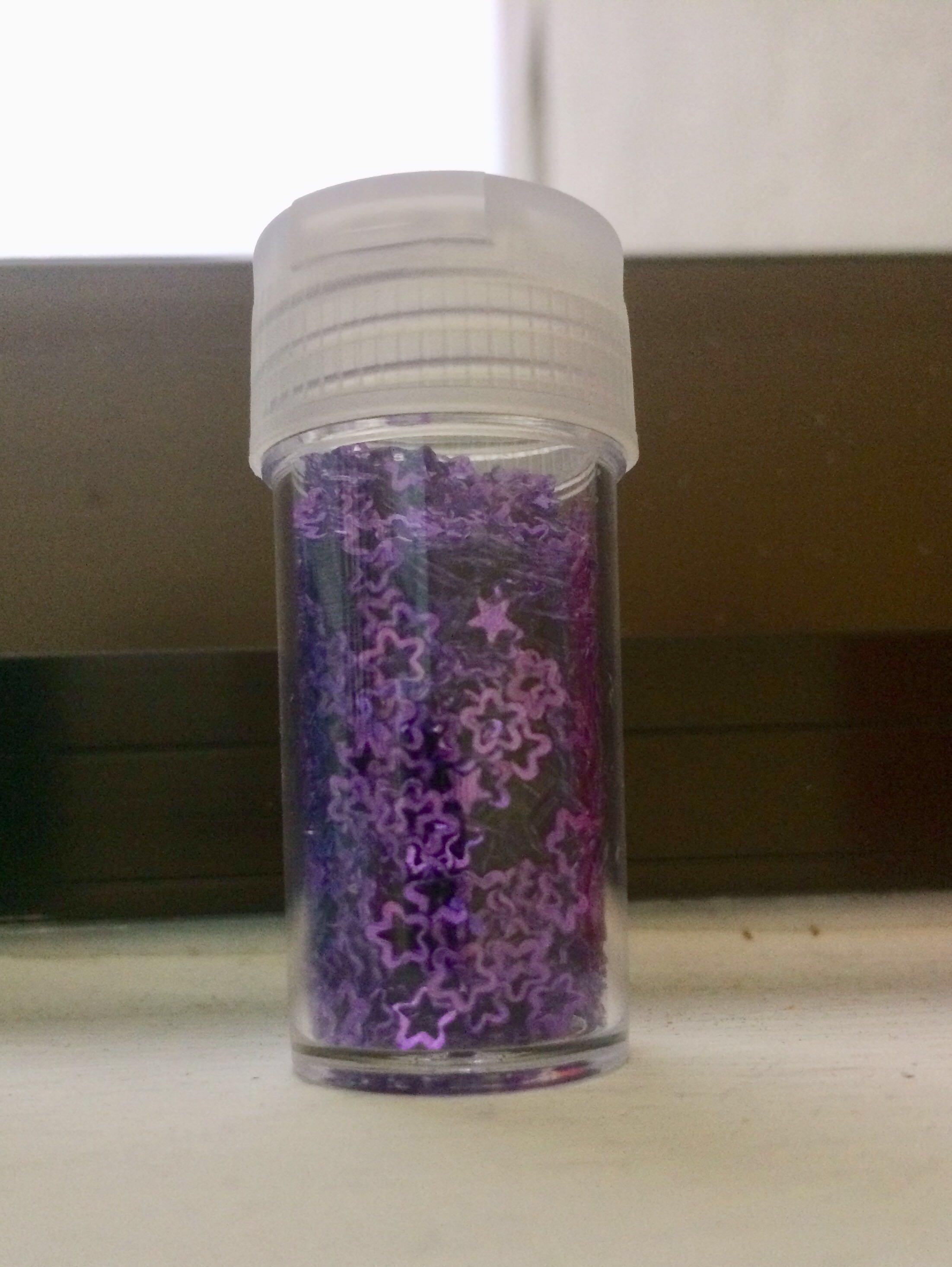 Sequins (Category: Occasions & Party Supplies) located in Singapore. Submitted by oreoslime4 (Listing ID 169153981, Image 6). Description: 1 for $1.20 3 for $3.40 Buy all for $6.20.