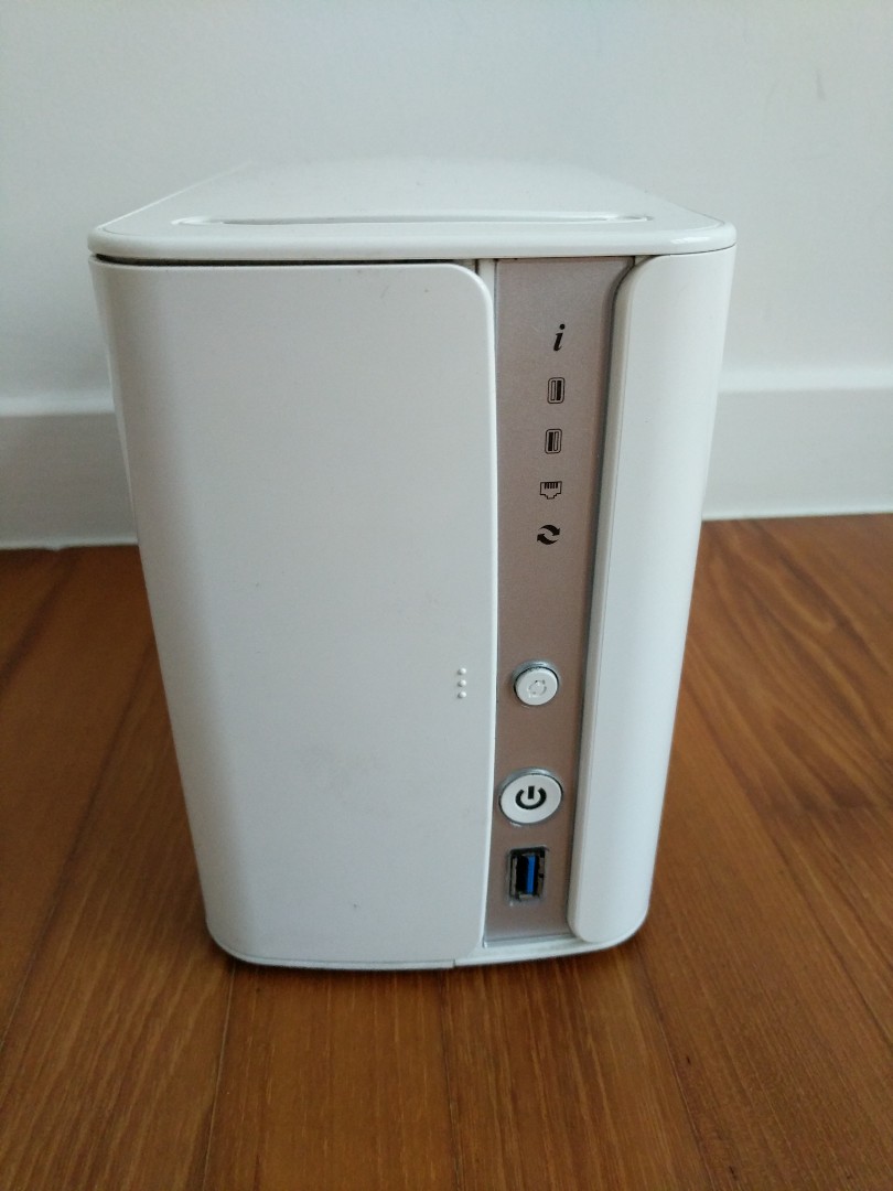 Thecus N2520 NAS Media server, Computers & Tech, Parts & Accessories