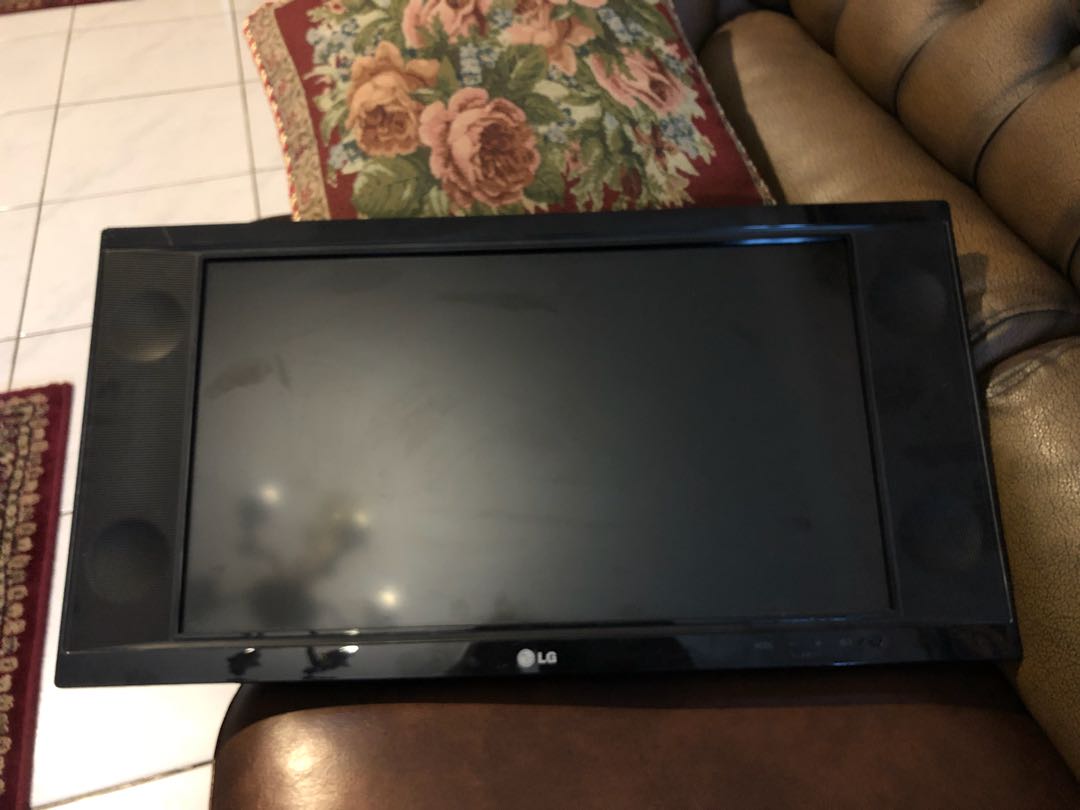 TV LG LCD 22” (inch), 22LK230 MURAH 