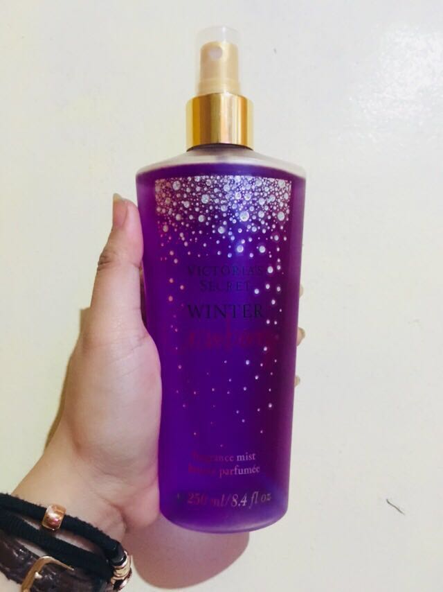 Victoria secret deals winter cranberry