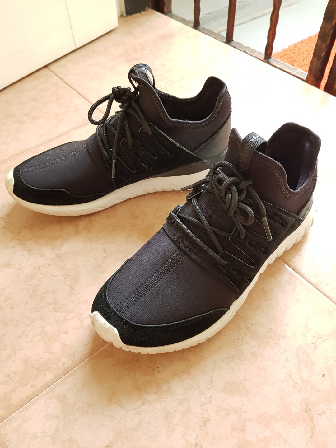 Adidas Tubular Shoes(Authentic) Black 