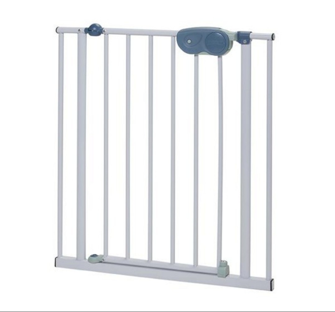 safety first baby gate