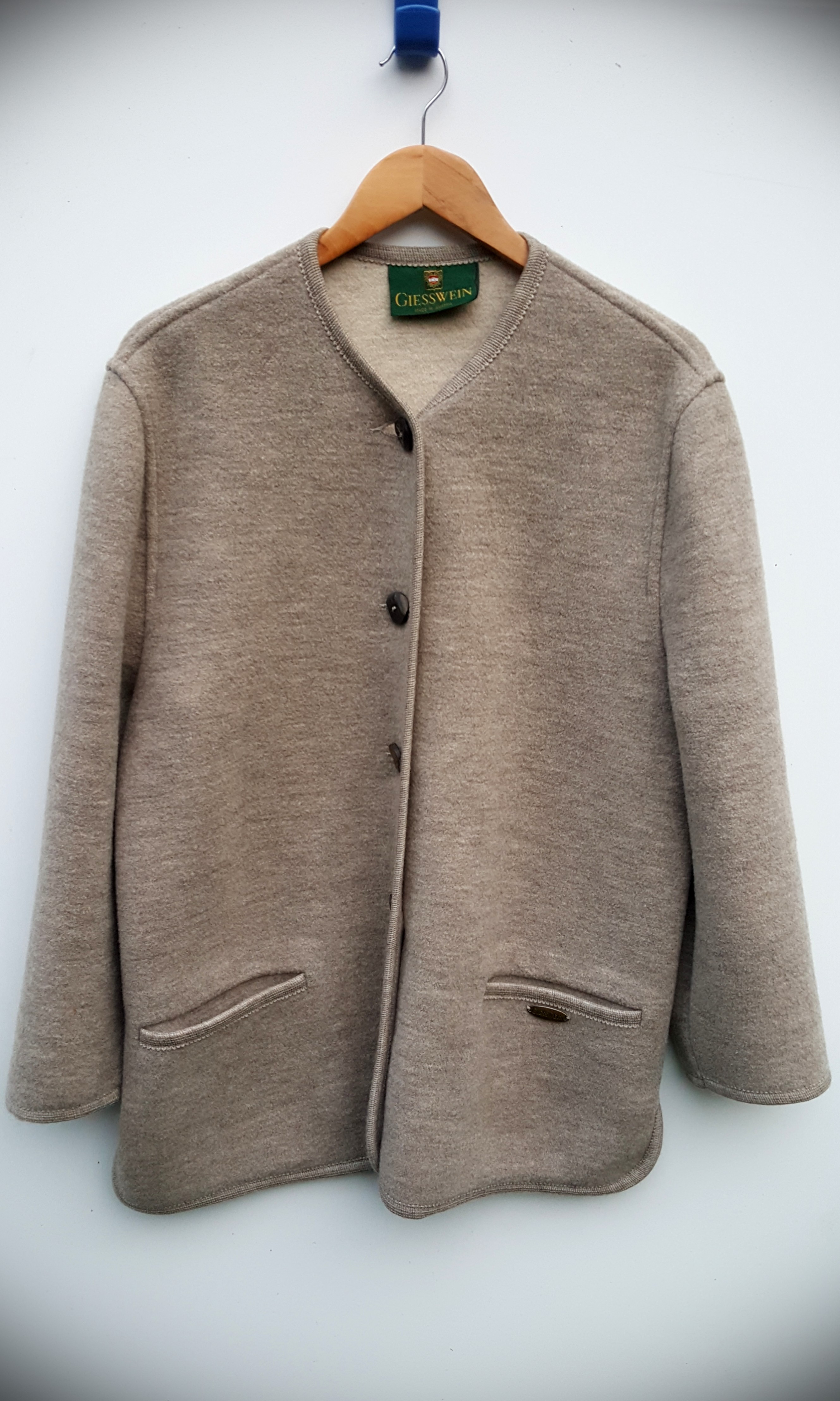 BEAUTIFUL Pure New Wool Giesswein Coat Made In Austria PAYED