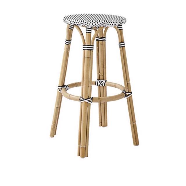 rattan bar table and stools