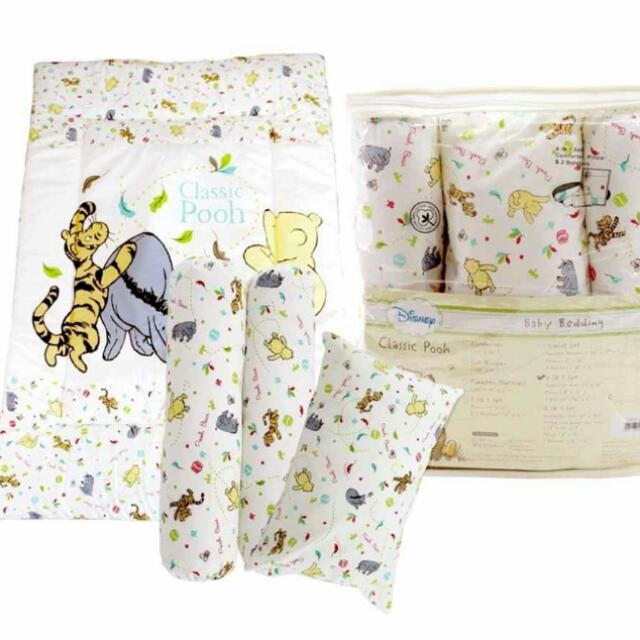 Classic store pooh comforter