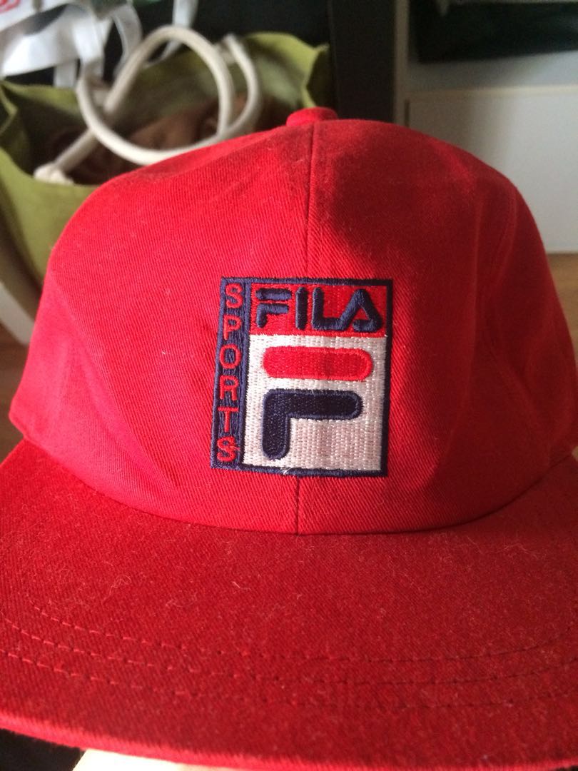 fila red cap