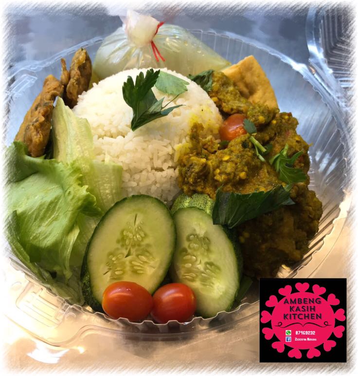 Nasi Sambal Ayam Hijau For Ifar Today Mon 21 05 Food Drinks Instant Food On Carousell