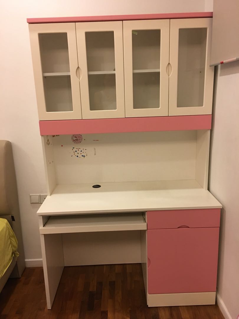 study table for baby girl
