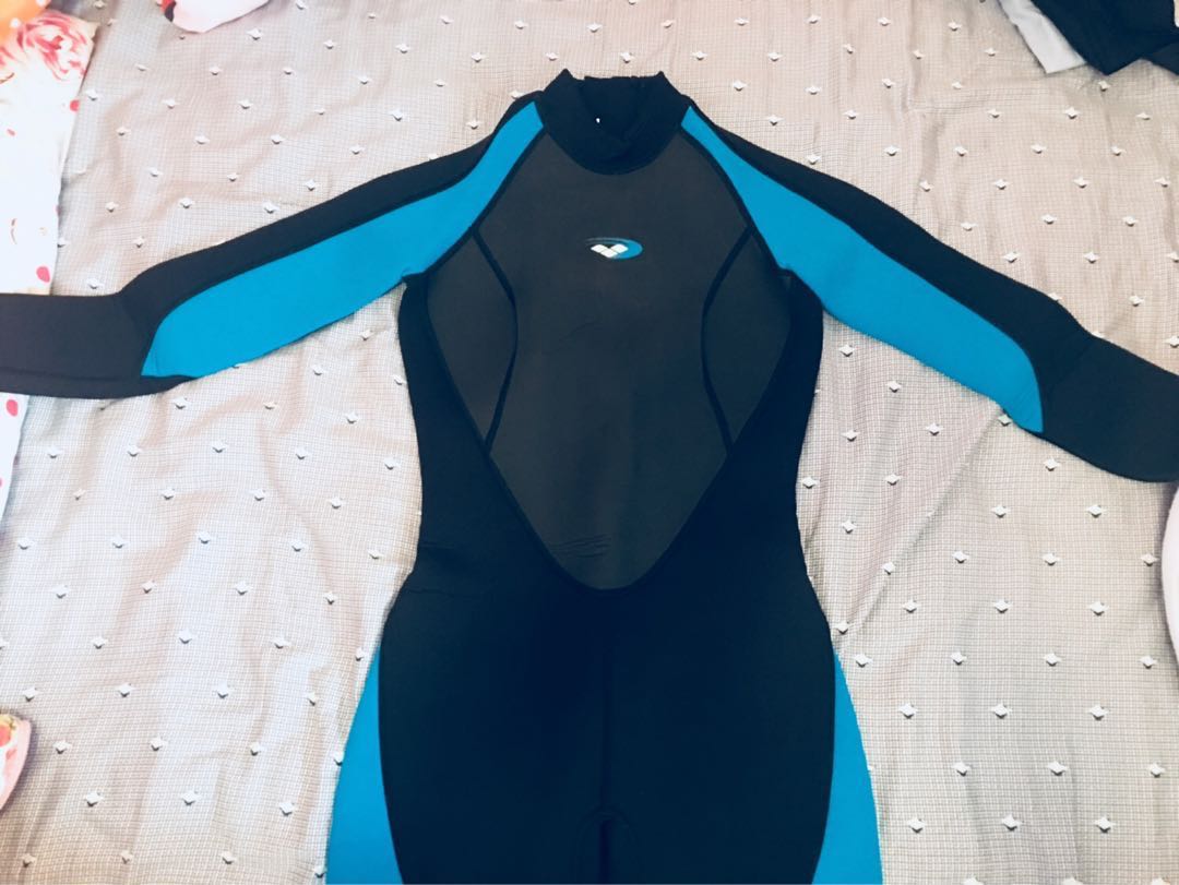 arena swimming equipment