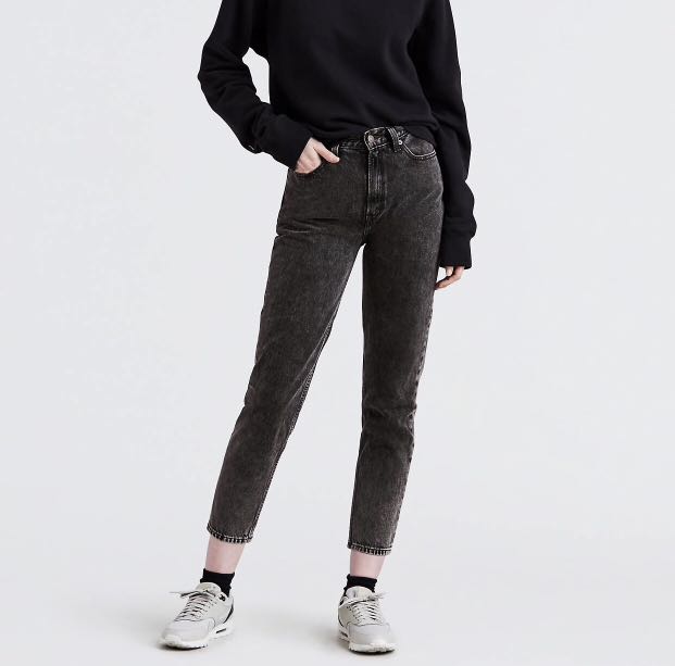 levis black mom jeans
